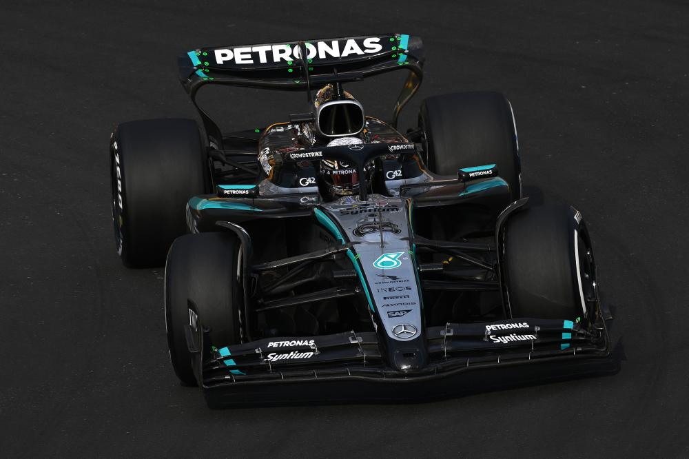 镜报：多特想明年夏天签桑乔，但后者必须接受大幅降薪